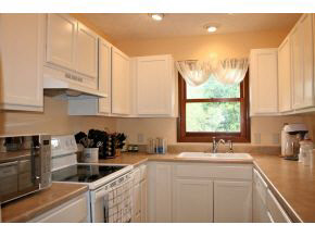 4130 W Briargate Dr, Bloomington, IN 47404 photo 6