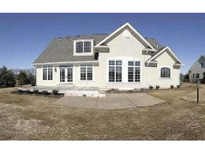 3592 Saddlebrook Ln, Bloomington, IN 47401 photo 3