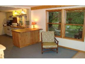1002 E Miller Dr, Bloomington, IN 47401 photo 3