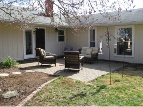 4313 E Stephens Drive Dr, Bloomington, IN 47408 photo 2