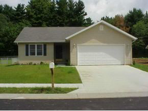 335 Cardinal Glen Dr, Bloomington, IN 47404 photo 1