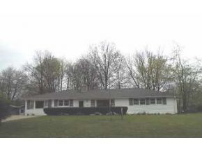 2008 Marilyn Dr, Bloomington, IN 47401 photo 3