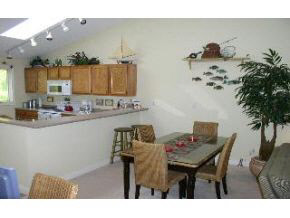 1838 Eagle Bay Dr, Bloomington, IN 47401 photo 2