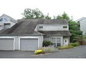 1996 E Bay Pointe Dr, Bloomington, IN 47401 photo 1