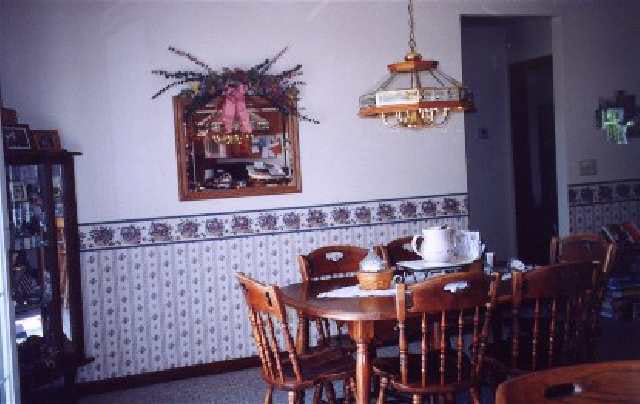 27 E Brown Rd, Vincennes, IN 47591 photo 3