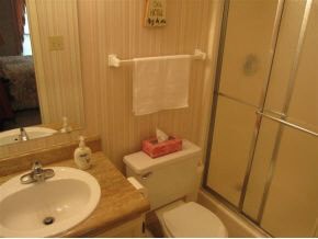 791 E Waterloo Ct, Bloomington, IN 47401 photo 9