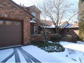 2722 S Mccartney Ln, Bloomington, IN 47401 photo 3