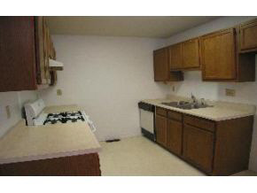 672 Heather Dr, Bloomington, IN 47401 photo 6