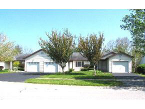 672 Heather Dr, Bloomington, IN 47401 photo 2