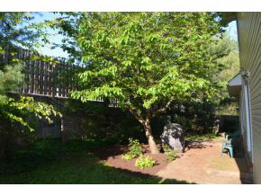 1721 E Durham Dr, Bloomington, IN 47401 photo 3