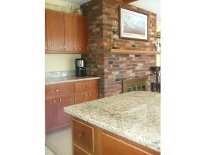 1808 S Oxford Dr, Bloomington, IN 47401 photo 6