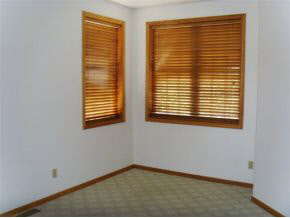 7261 Sylvania Rd, Bloomfield, IN 47424 photo 9