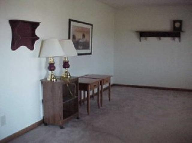11467 N Scott Rd, Oaktown, IN 47561 photo 2