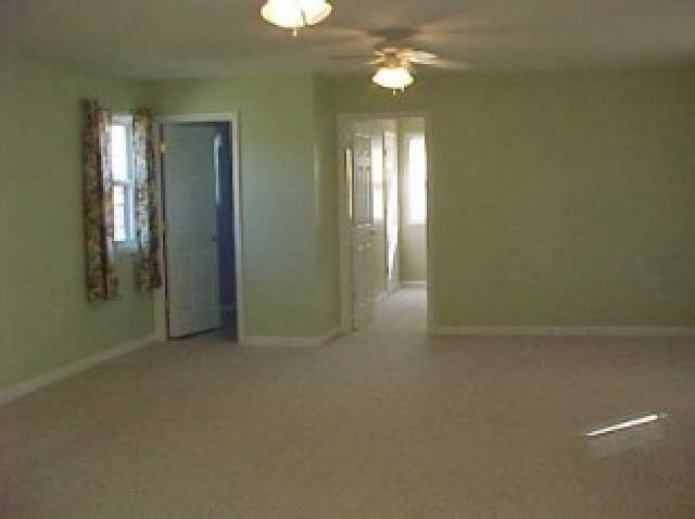 8643 S Dutch Hinkle Rd, Monroe City, IN 47557 photo 4