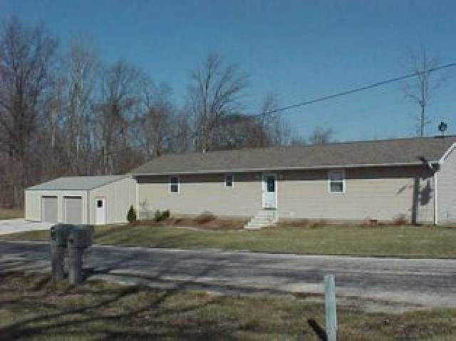 8643 S Dutch Hinkle Rd, Monroe City, IN 47557 photo 1