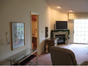 734 Pepperridge Dr, Bloomington, IN 47401 photo 4