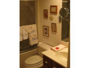 734 Pepperridge Dr, Bloomington, IN 47401 photo 10