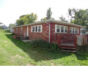 630 S 8th St, Mitchell, IN 47446 photo 1