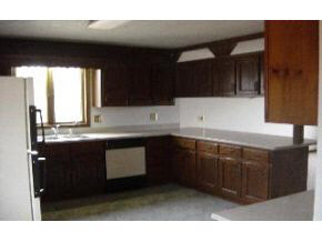 2820 E Carowinds Ct, Bloomington, IN 47401 photo 3