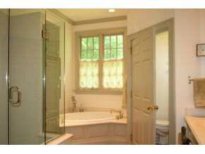 3800 Commodore Trl, Bloomington, IN 47408 photo 18