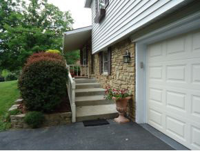 3716 S Bainbridge Dr, Bloomington, IN 47401 photo 13