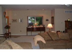 1014 Azalea Ln, Bloomington, IN 47401 photo 4