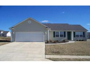 3032 N Cantlin Dr, Bloomington, IN 47404 photo 1
