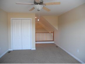 867 W Baywood Dr, Bloomington, IN 47403 photo 3