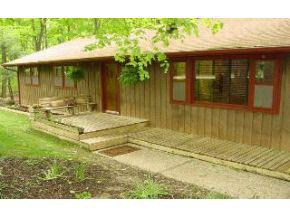 6388 E Cox Dr, Bloomington, IN 47408 photo 1