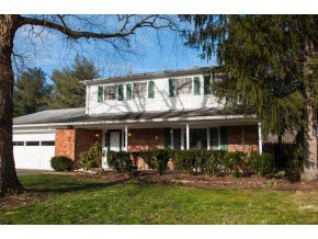 323 N Sheffield Dr, Bloomington, IN 47408 photo 1
