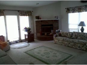 1008 E Heather Dr, Bloomington, IN 47401 photo 2