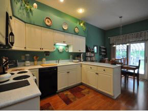 3213 S Coppertree Dr, Bloomington, IN 47401 photo 8