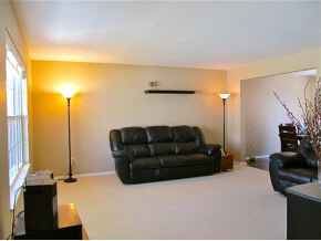 3850 S Claybridge Dr, Bloomington, IN 47401 photo 3