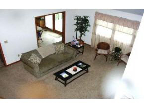 2811 Lilac Ct, Bloomington, IN 47401 photo 4