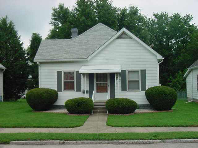 808 Dewolf St, Vincennes, IN 47591 photo 1
