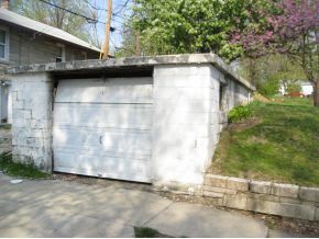 301 E 15th St, Bloomington, IN 47408 photo 9