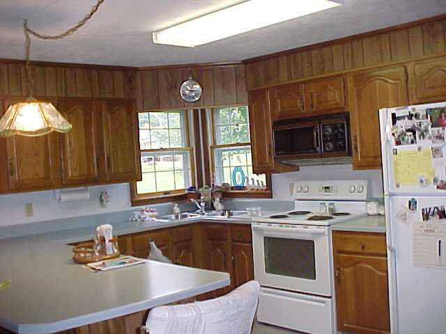 724 W 8th St, Bicknell, IN 47512 photo 2
