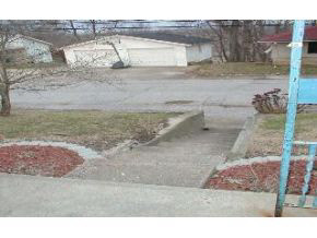 905 Lafayette Ave, Oolitic, IN 47451 photo 8