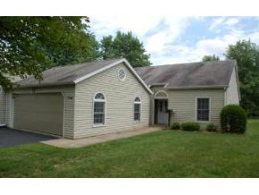 704 E Heather Dr, Bloomington, IN 47401 photo 1