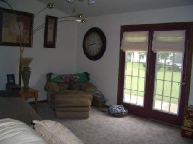 2210 Jerry St, Vincennes, IN 47591 photo 3
