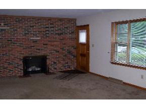 406 Joy St, Bloomington, IN 47403 photo 3