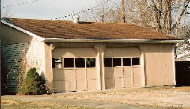 1932 Washington Ave, Vincennes, IN 47591 photo 2