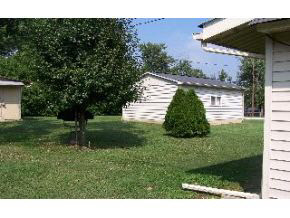 4353 Deckard Dr E, Bloomington, IN 47408 photo 8