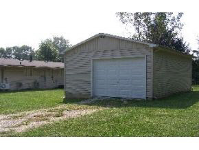 4353 Deckard Dr E, Bloomington, IN 47408 photo 4