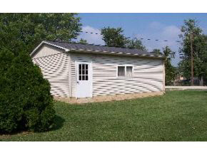 4353 Deckard Dr E, Bloomington, IN 47408 photo 7