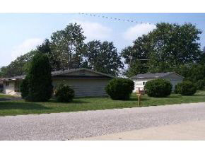 4353 Deckard Dr E, Bloomington, IN 47408 photo 2