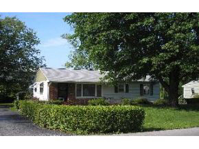 1805 Southdowns Dr E, Bloomington, IN 47401 photo 2