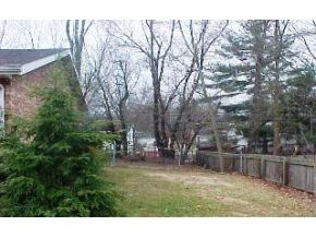 2218 E Arden Dr, Bloomington, IN 47401 photo 15