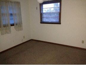 500 E Harrison St, Paragon, IN 46166 photo 5