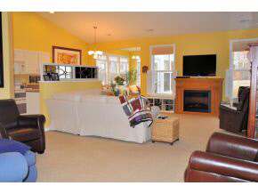 3660 S Glasgow Cir, Bloomington, IN 47403 photo 6